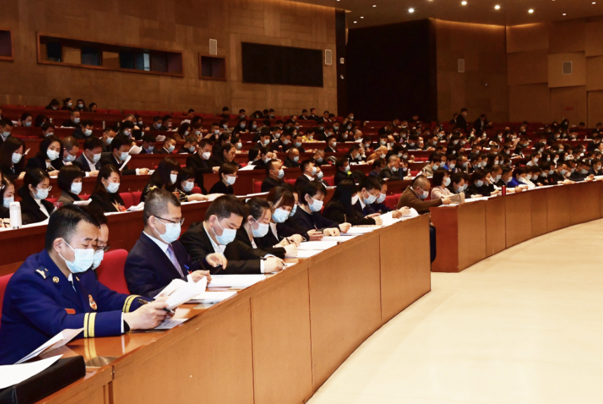 西安市雁塔區(qū)第十八屆人代會第二次會議召開，億誠董事長李妮與會建言